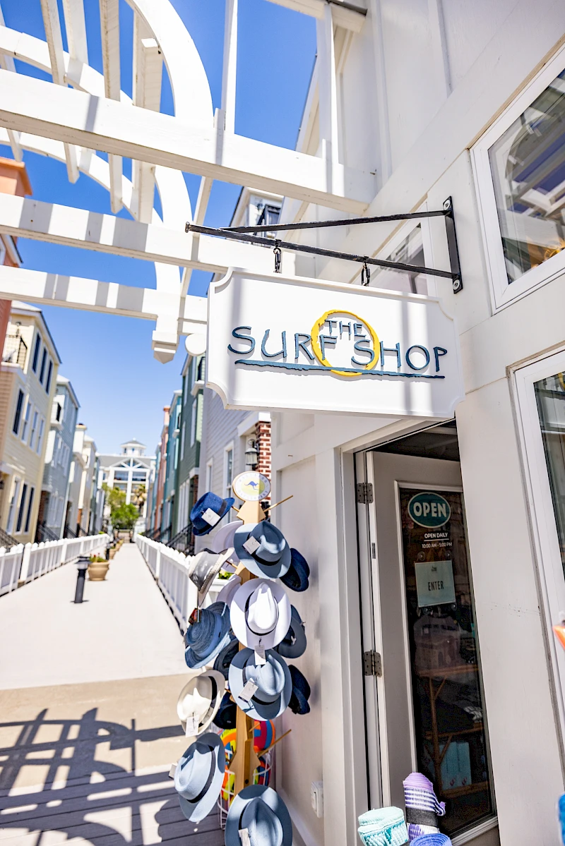 Surf Shop (seasonal)