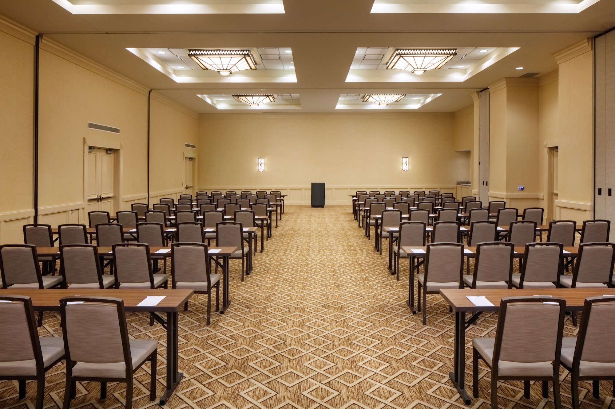 Tides Ballroom Intimate & Versatile Layout | Wild Dunes
