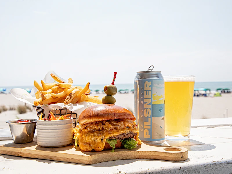 Beachside Burgers & Bar