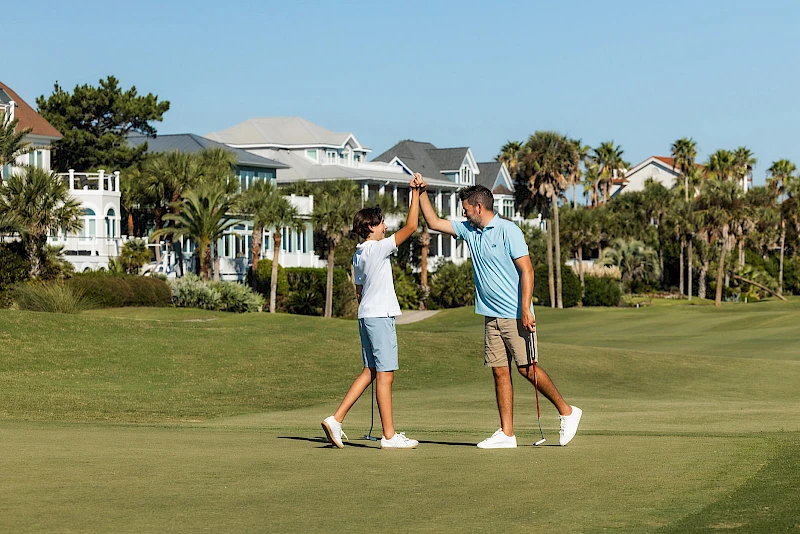 Golf, tennis, and pickleball groups